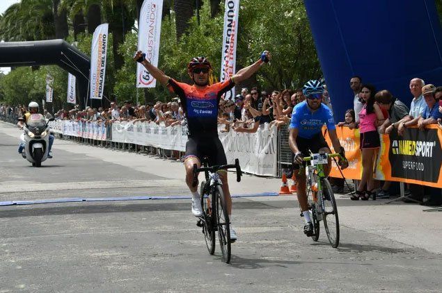 ciclisti iscritti alla gara