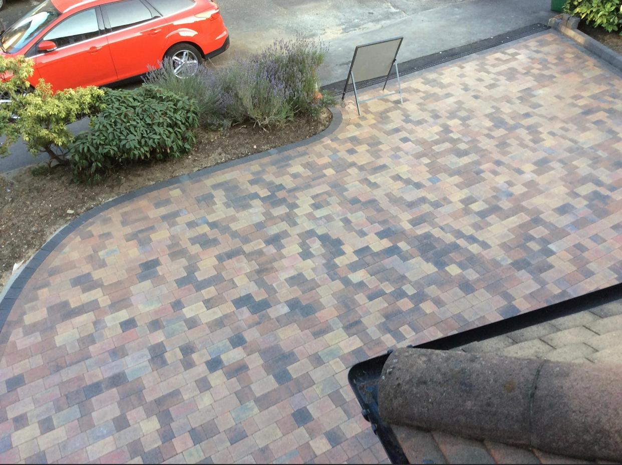 Quality block paving driveways by Walton Driveways Surrey