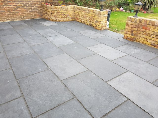 Quality patios by Walton Paving