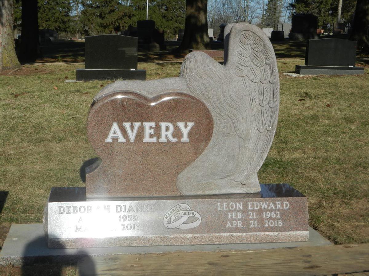 Avery Gravestone