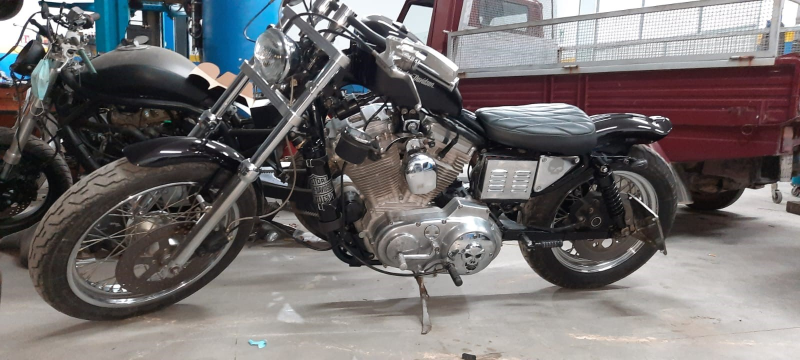 CUSTOMIZZAZIONE MOTO CAR&BIKE GARAGE