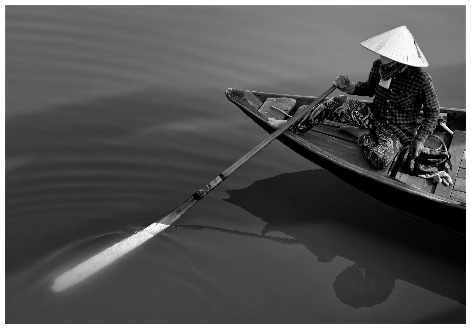 White Hat, White Paddle