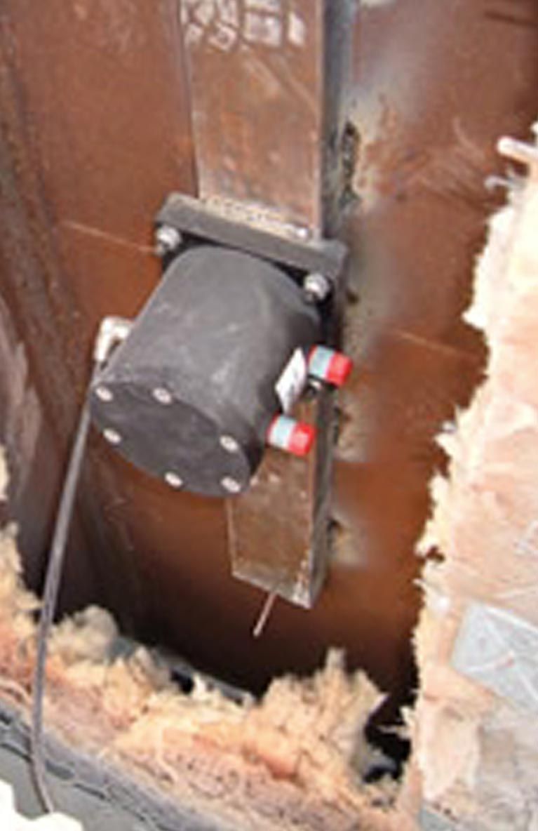 A Machine That Used for Mounting | Australia | Vss - Vibration Systems & Solutions (Australia)