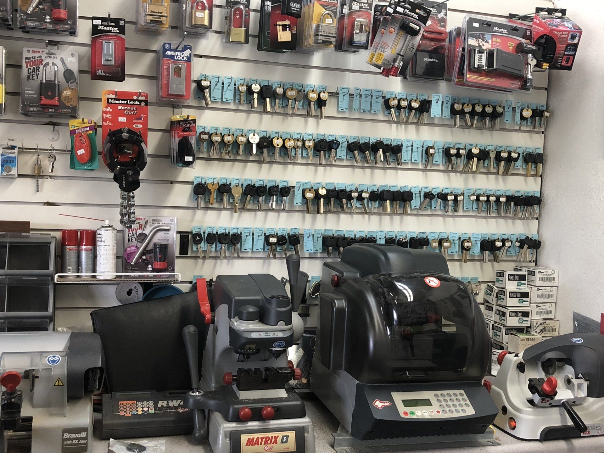 Lock and Key — Locksmith Duplicating Key Using Copy Key Machine in Napa, CA Lock and Key — Locksmith Duplicating Key Using Copy Key Machine in Napa, CA
