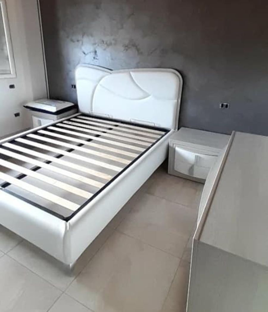 letto con doghe in legno