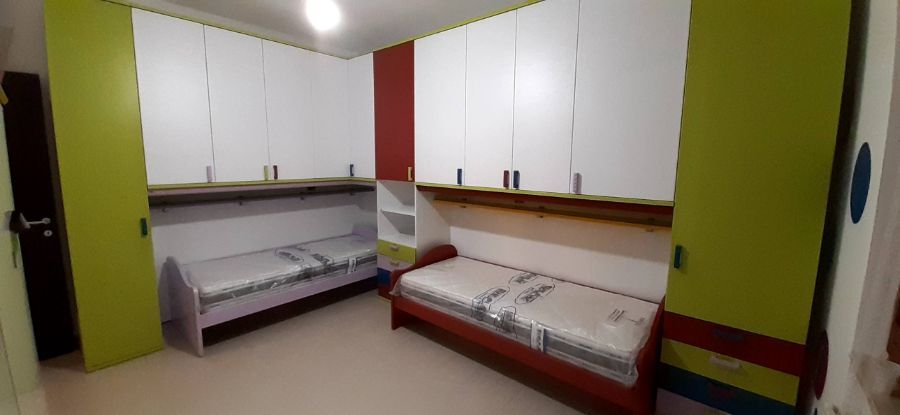 cameretta completa con doppio letto