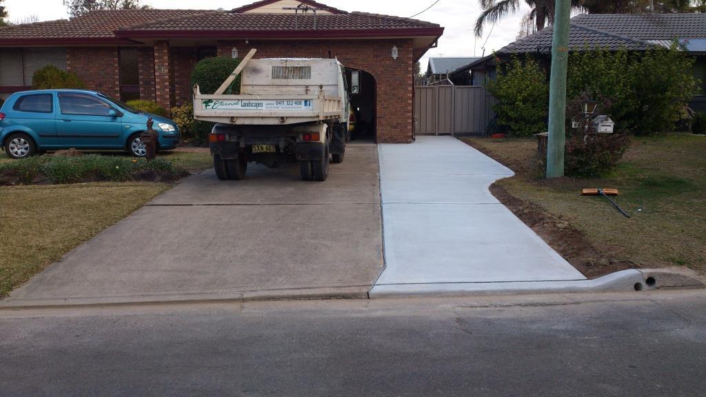 White Truck — Mt Riverview, NSW ¬¬— Eternal Landscapes