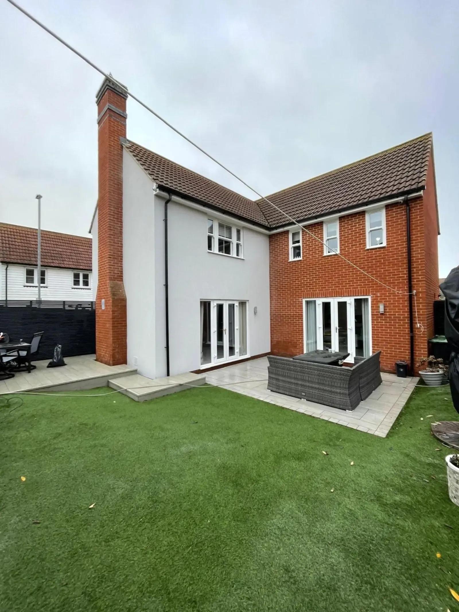 Completed silicone render finish in Great Dunmow, Essex