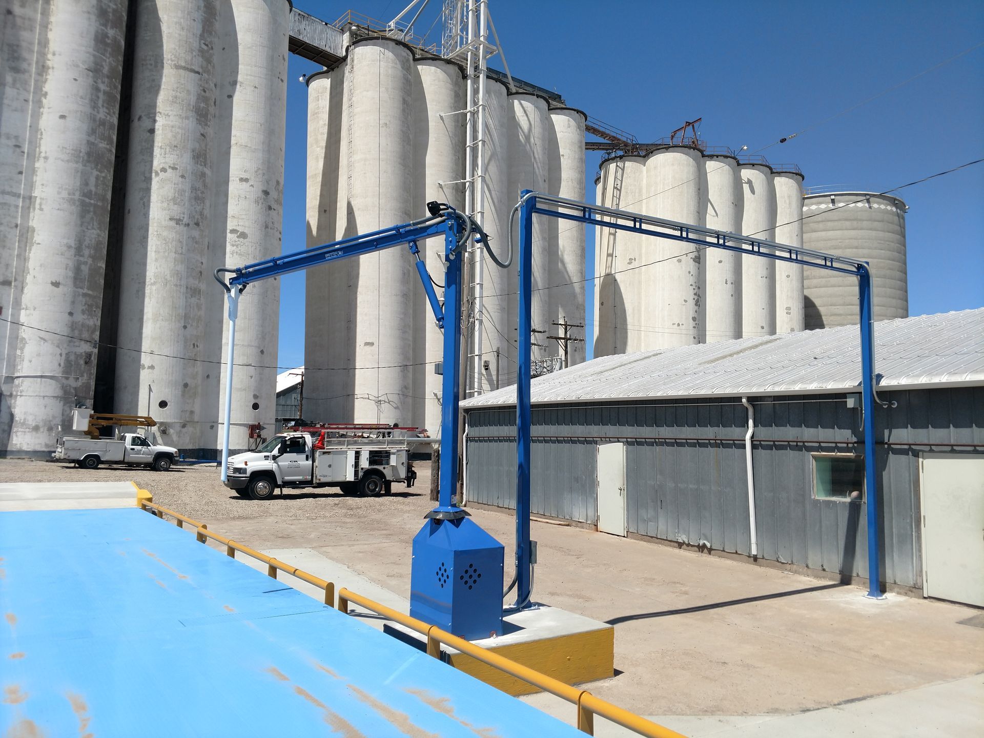 CR Manufacturing Grain Truck Probe Installation