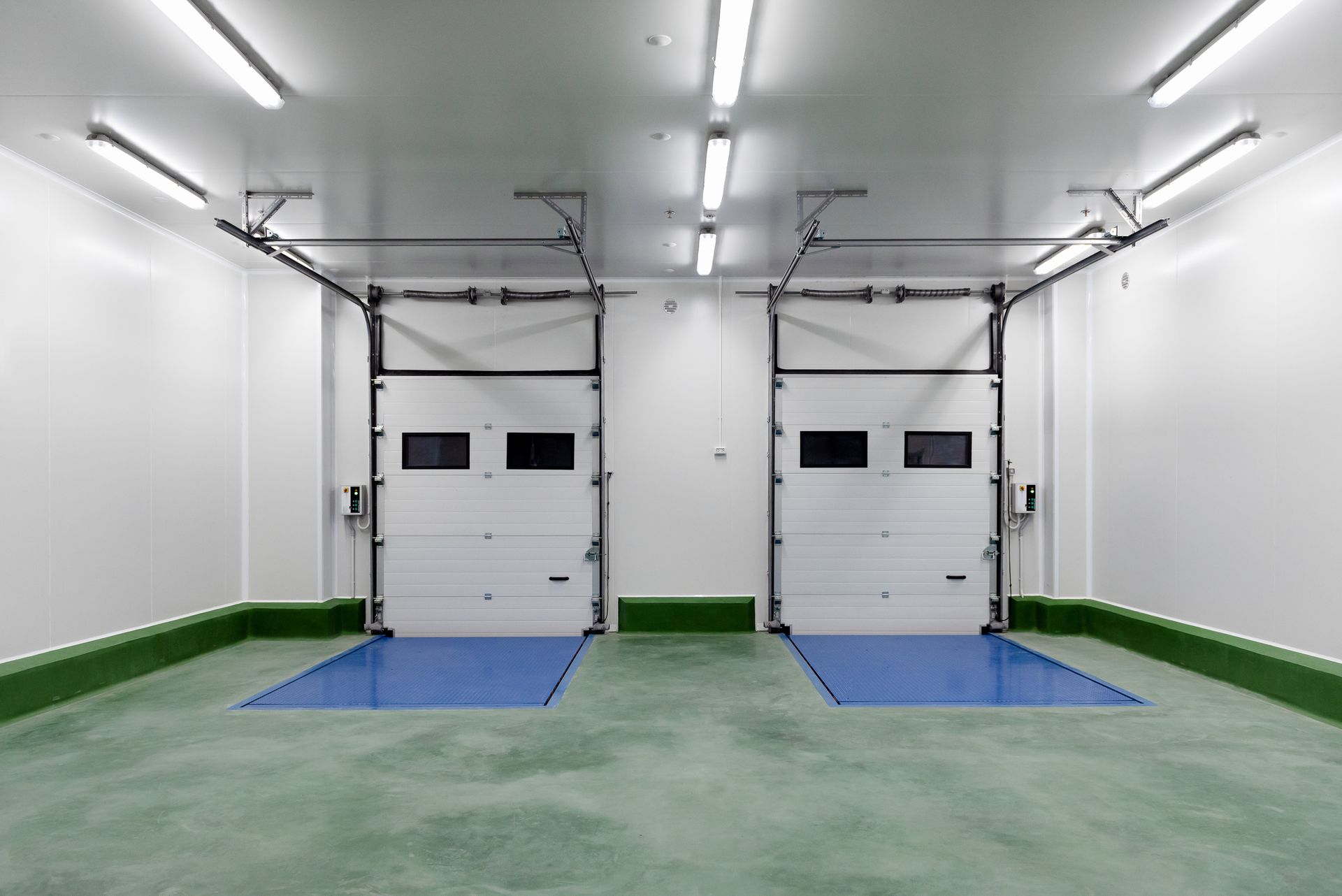 Inside Loading Room for Goods in Cold Warehouse Storage | King’s Park, Nsw | Thermal Panel Solutions