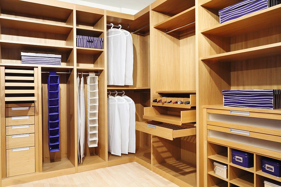 customized closets in the room