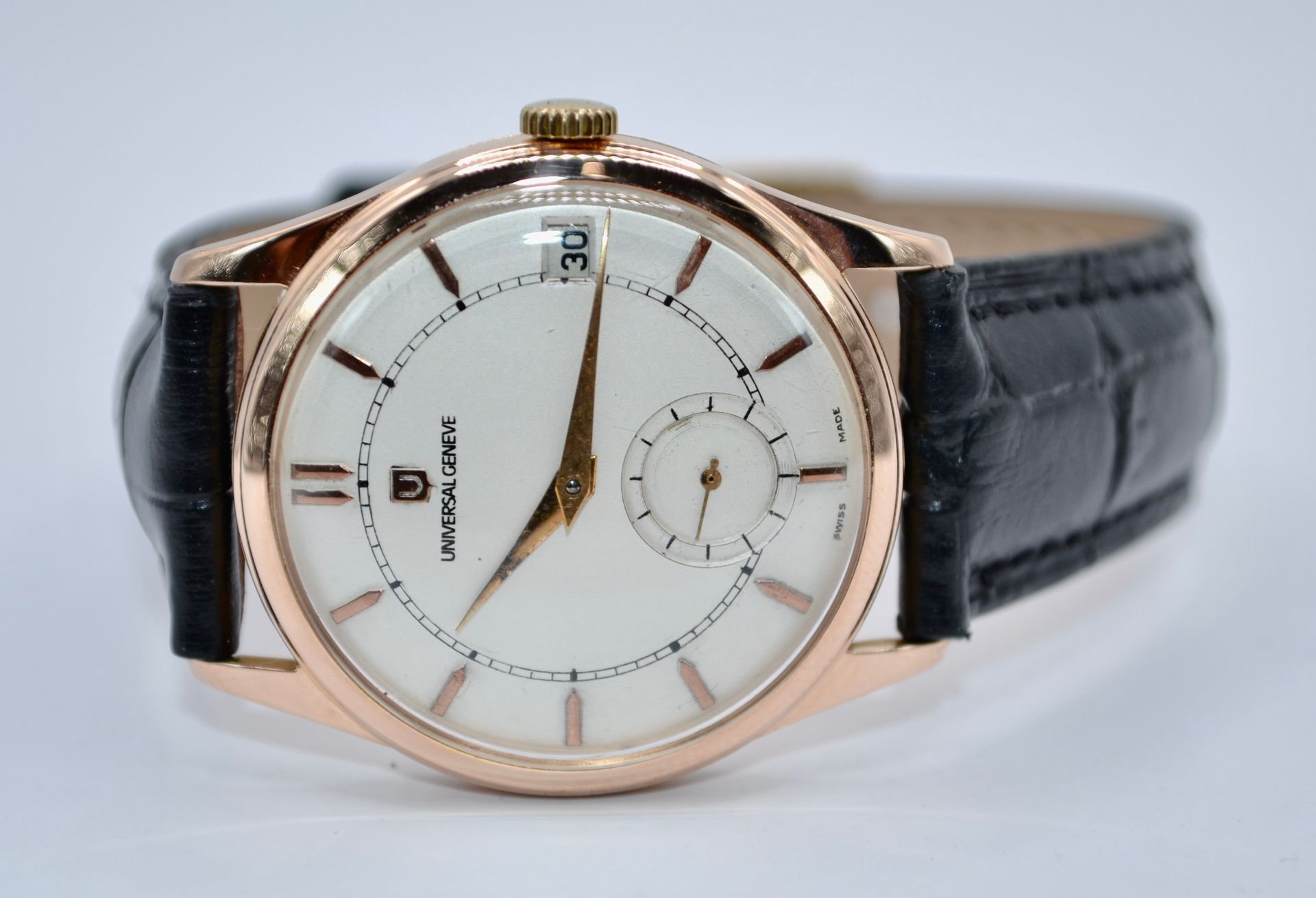 Universal Genève Monodatic 100103 Pink Gold Very Vintage Rare Watch