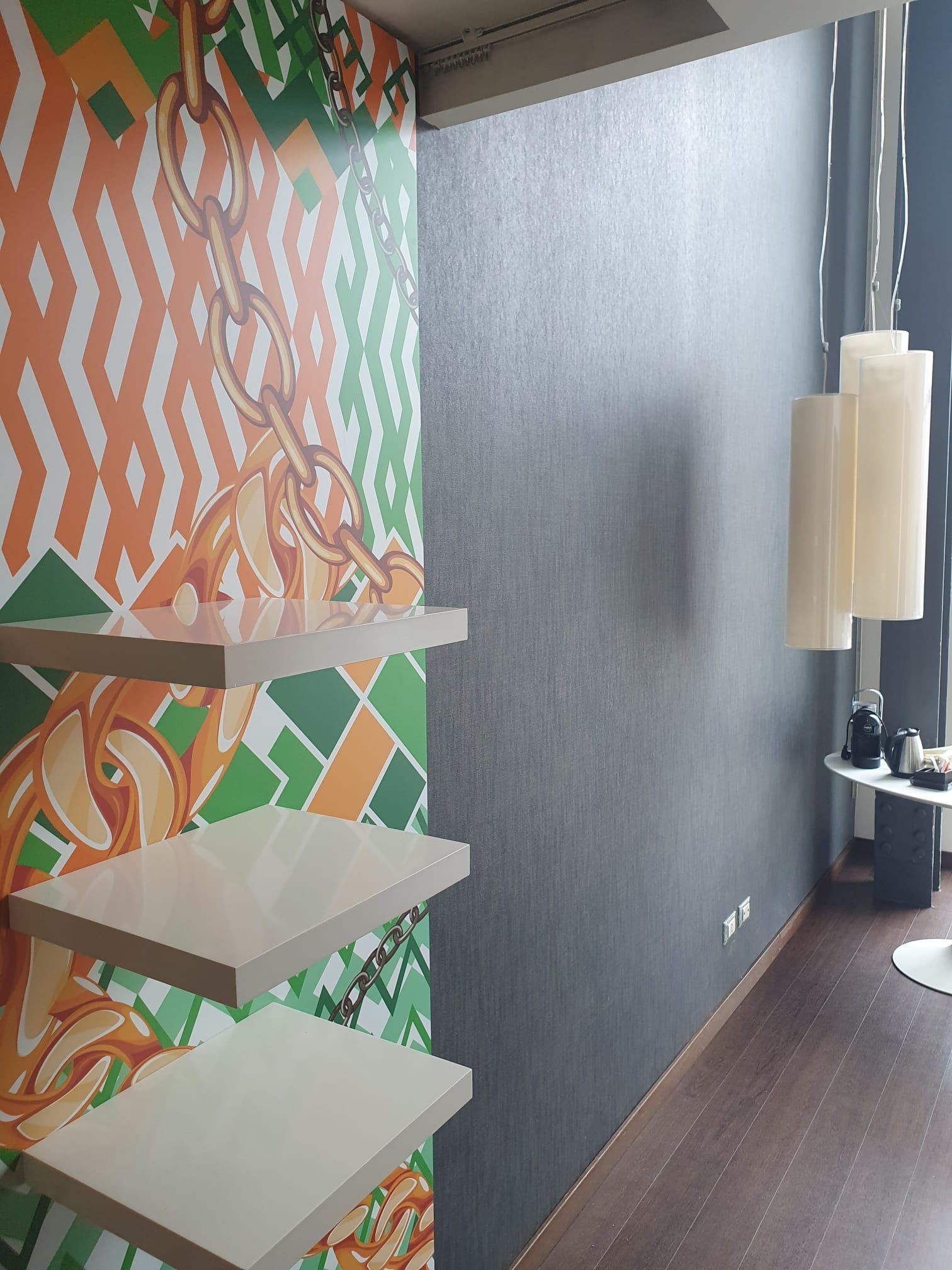 Carta da parati per la sala a Bergamo