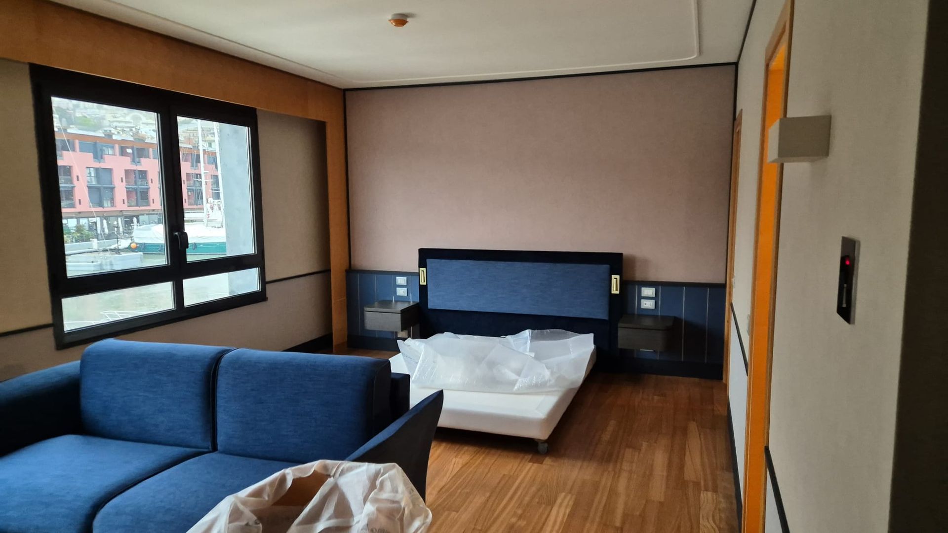 carta da parati a Bergamo per la sala da letto