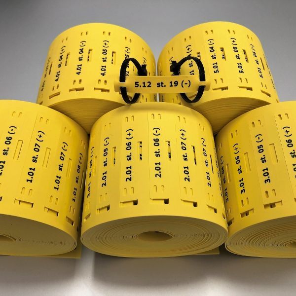 Identimark yellow cat 6 heatshrink labels