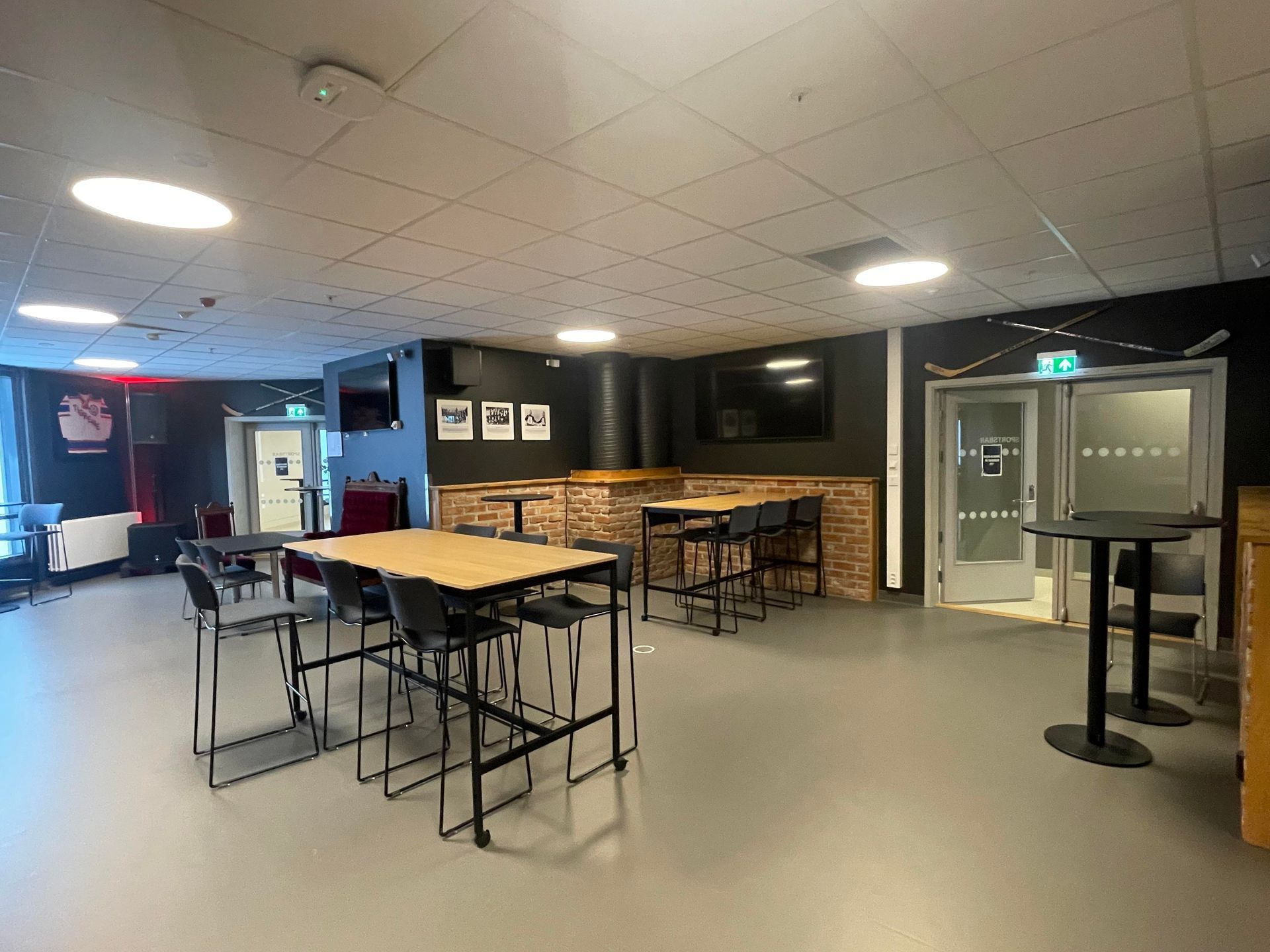 Sportsbar - Varner arena