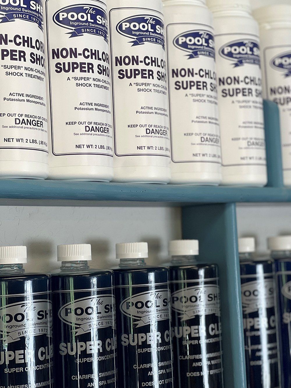 Store Shelves Chemicals 3