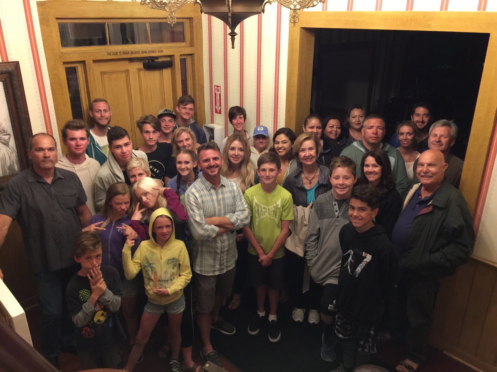 Group Tour hunting ghosts