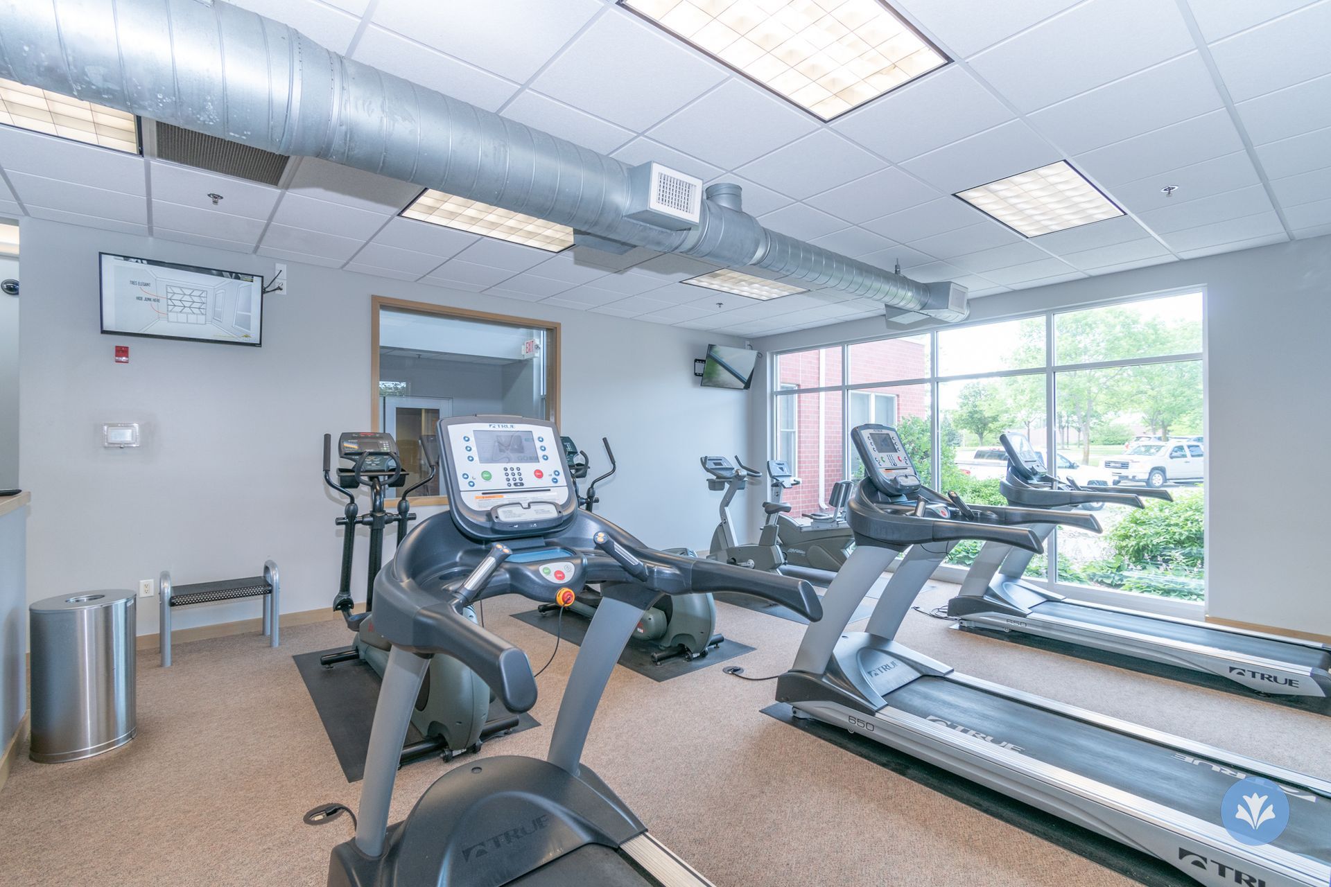 Chateau Terrace III - Image 5