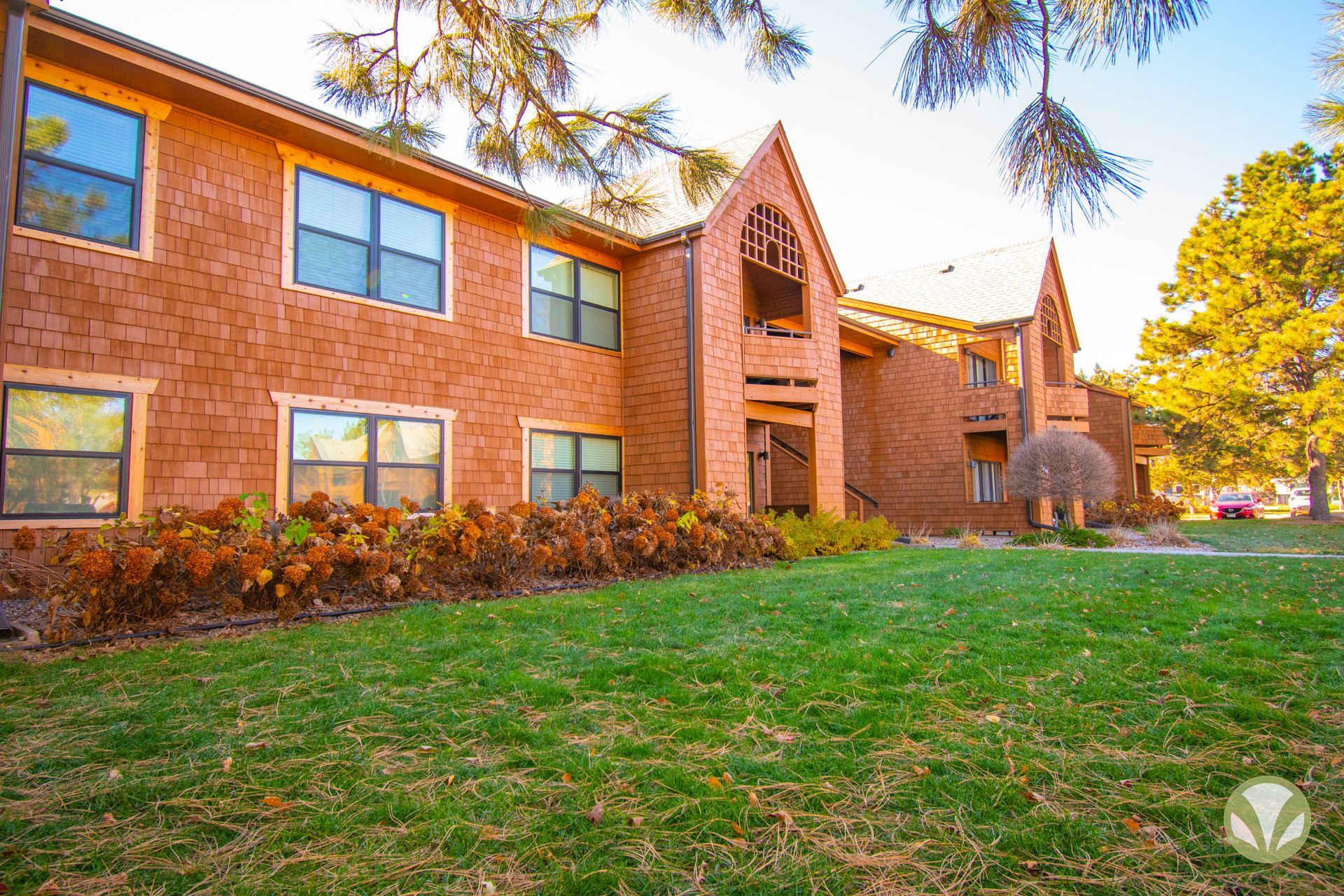 Adriana Court - Image 4