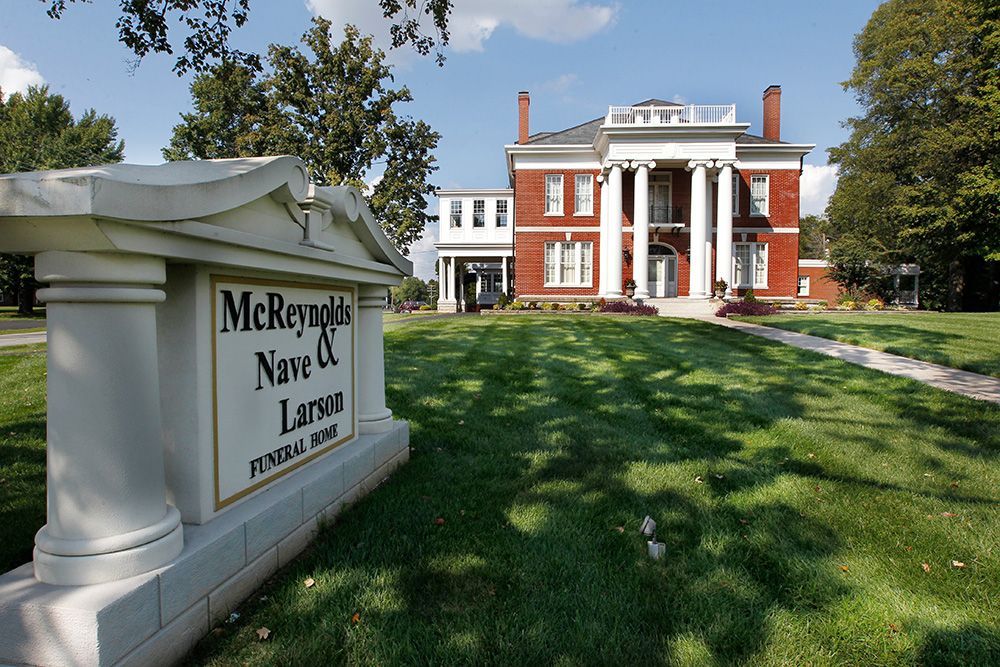 McReynolds-Nave & Larson Funeral Home in Clarksville, TN.