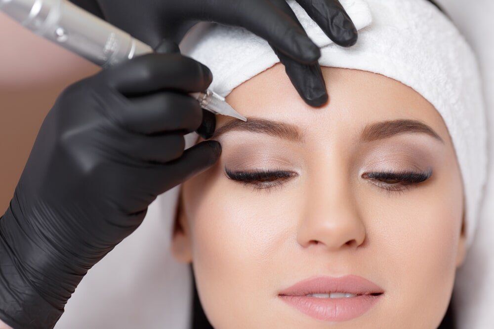 Gorgeous Brows Eyebrow Threading - Cosmetic Eyebrow Tattooing