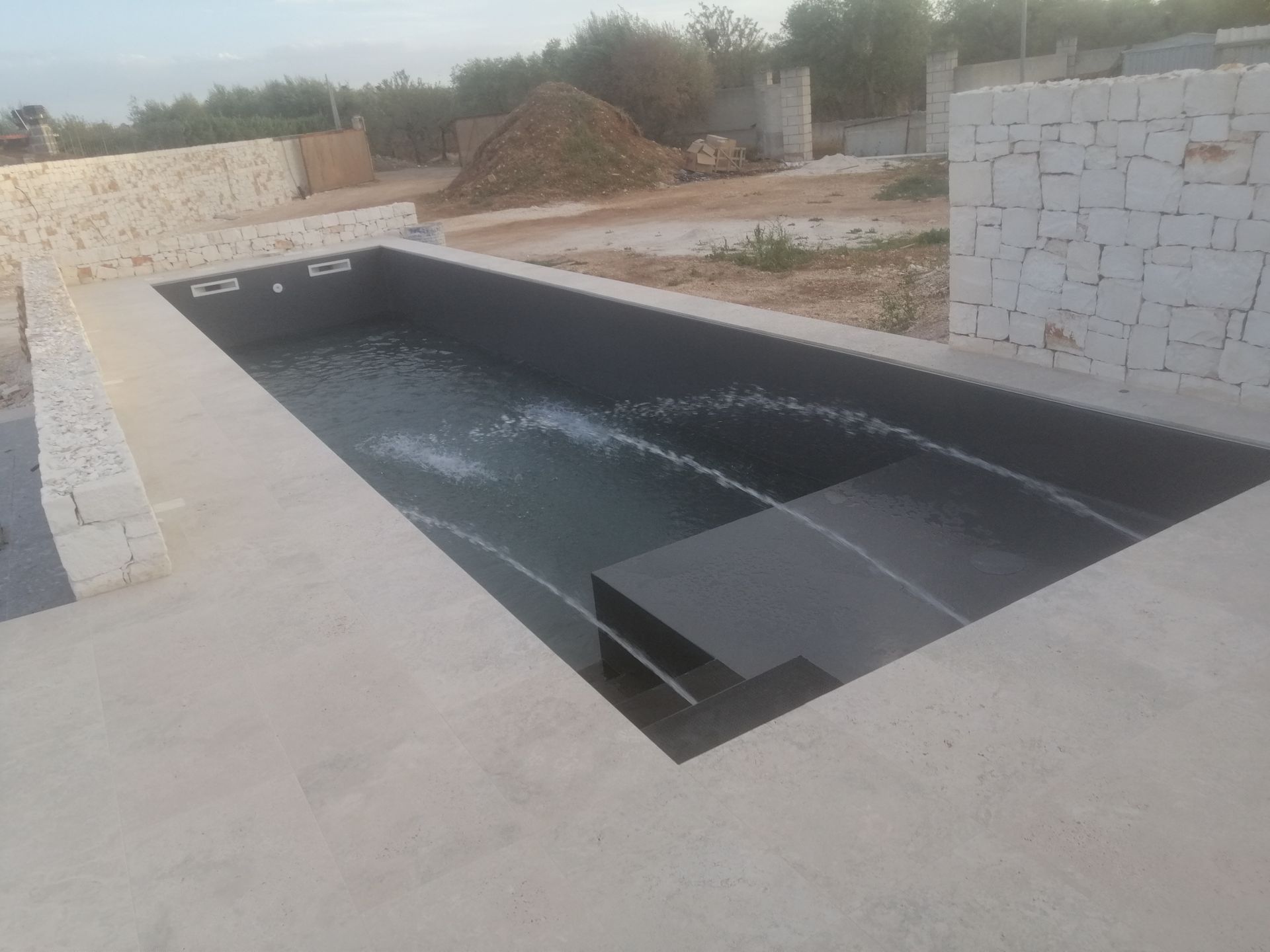 piscina in cemento armato