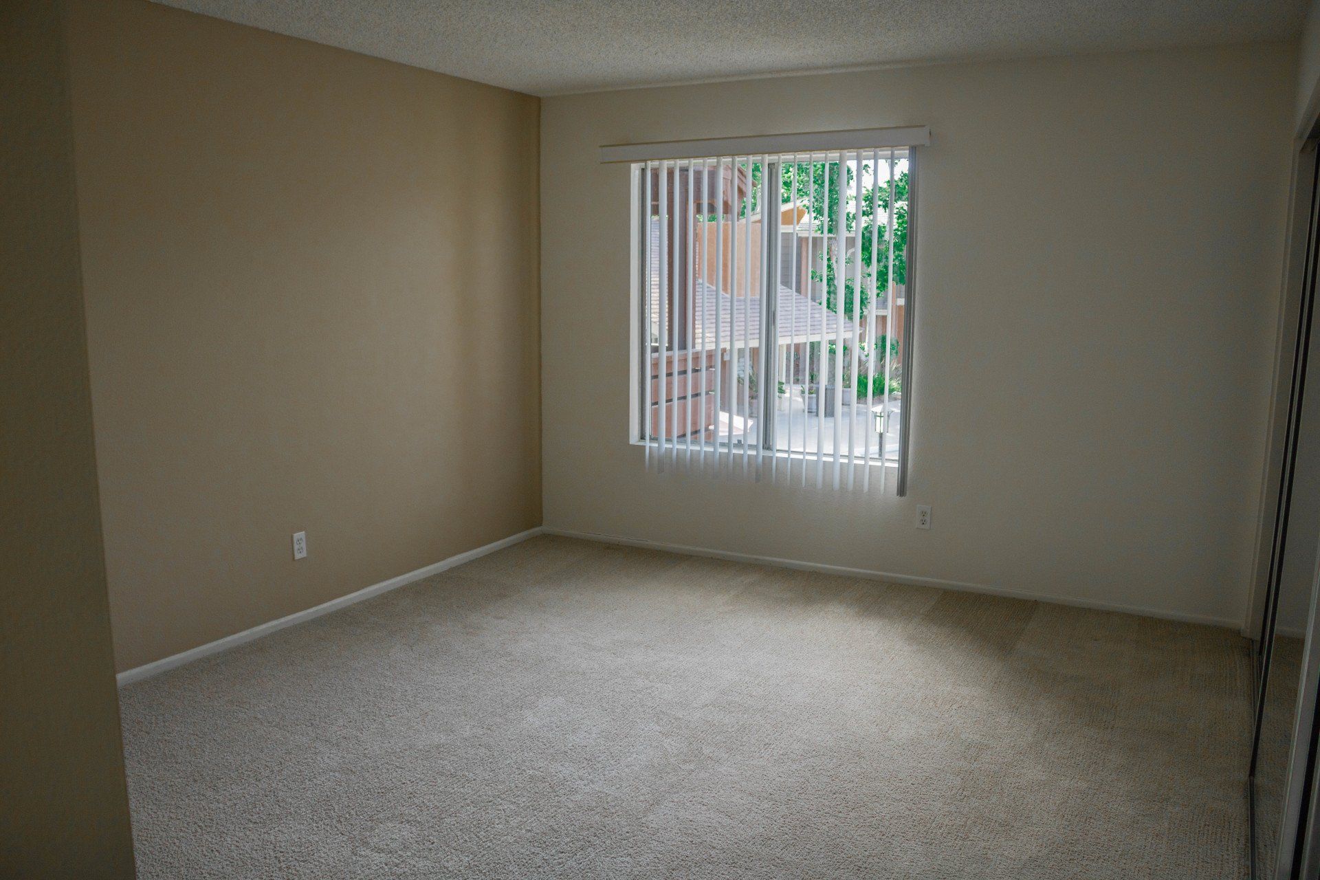 Bedroom | Canyon Woods Apartments