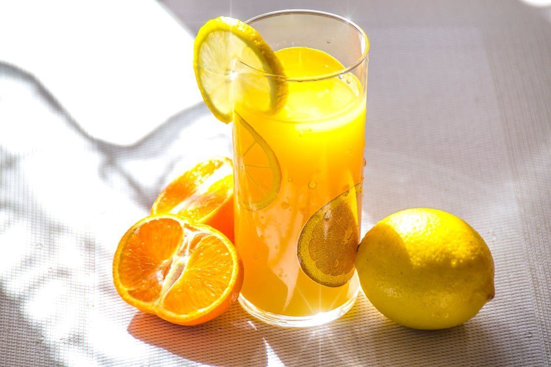 citrusy beverage