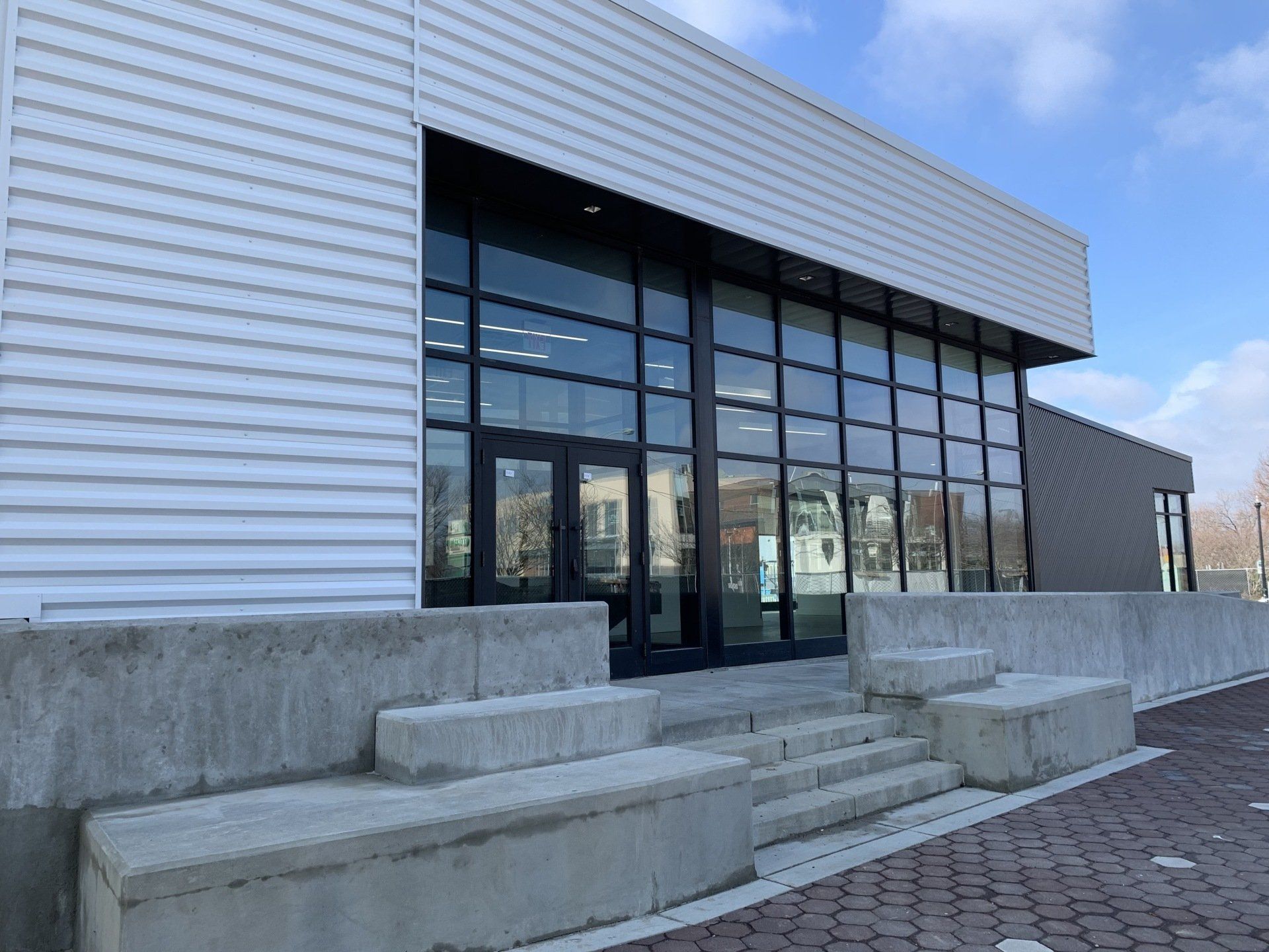 LST 325 Visitors’ Center