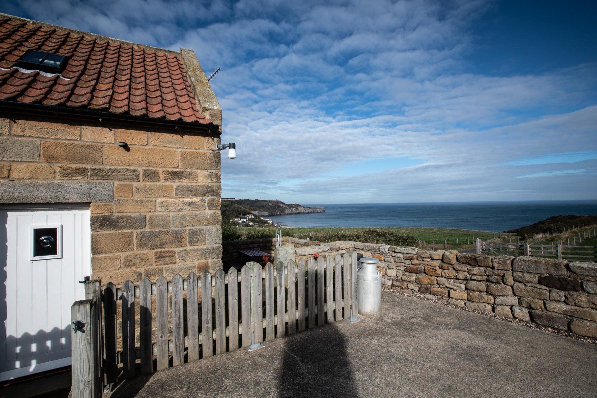 7 Luxury holiday cottages in Whitby with panoramic sea views