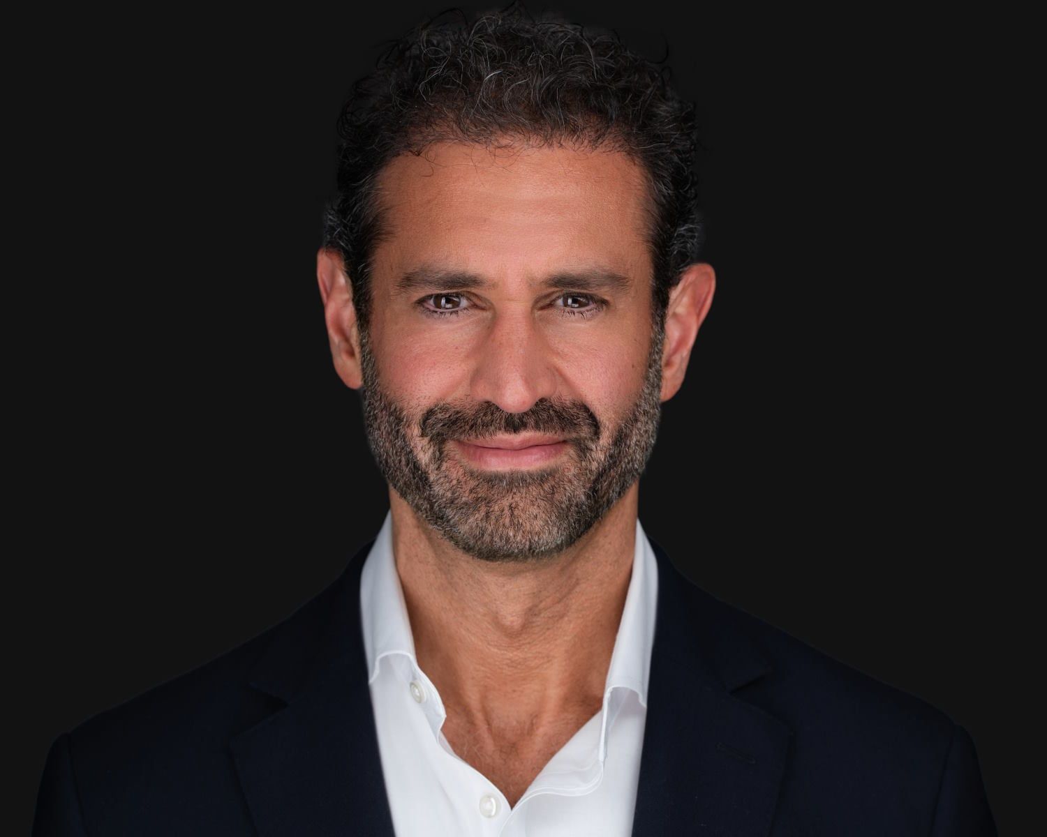 Image of Richard Adler, M.D. Board-certified ophthalmologist who specializes in Dry Eye Treatment.