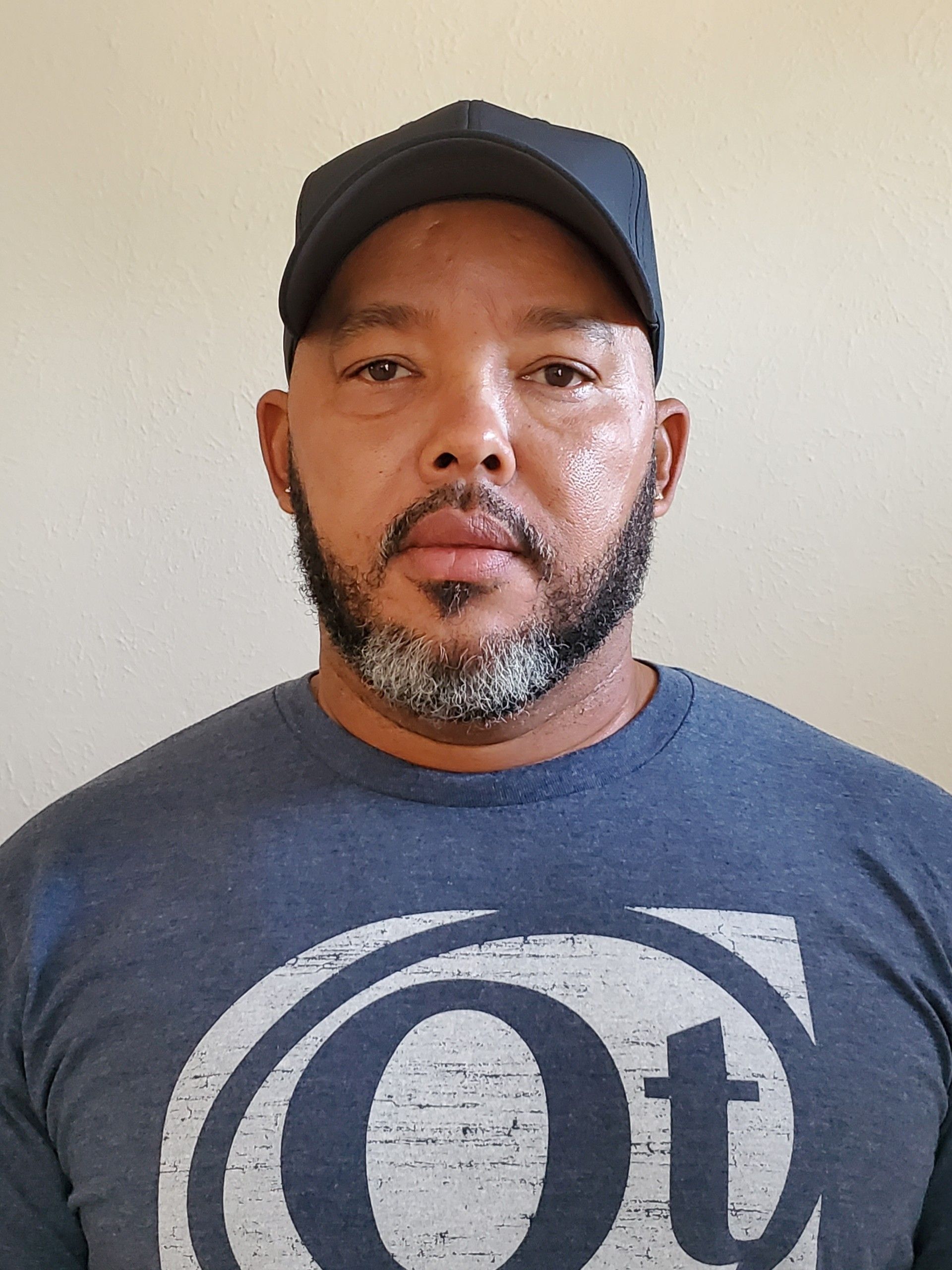 Edgar Ariza Headshot