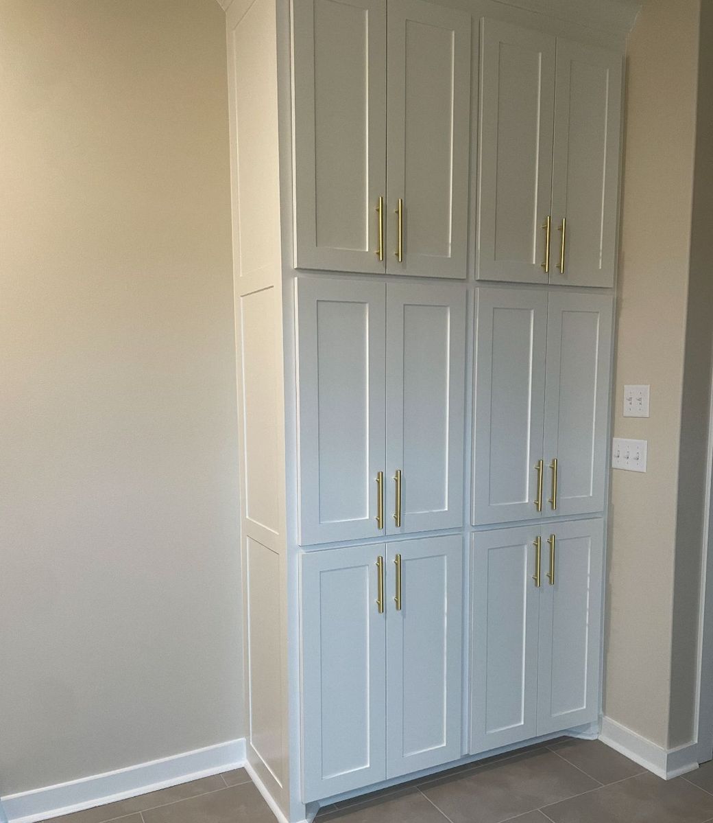 floor-to-ceiling cabinets