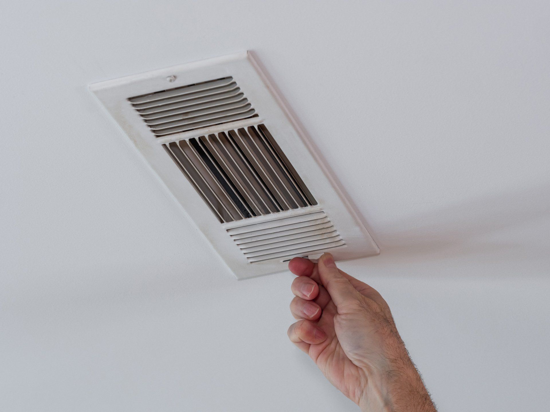 Hand opening air vent.