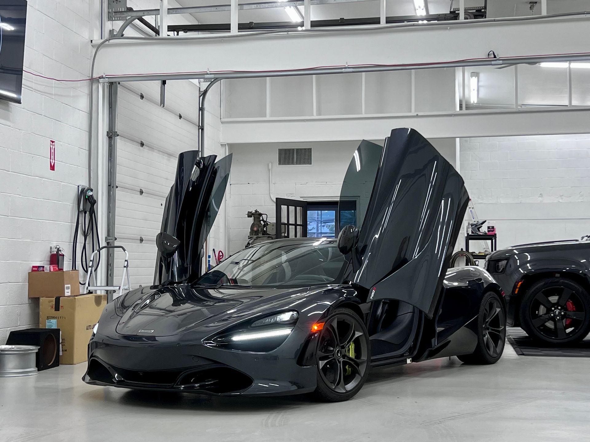 AUTOMOTIVE DETAILING