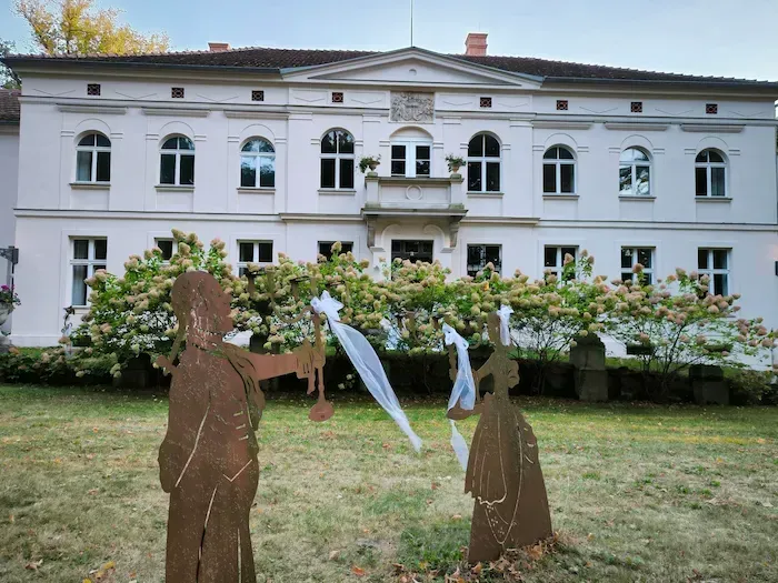 Schloss Ragösen bei Brandenburg an der Havel – historische Hochzeitslocation mit Schlossambiente