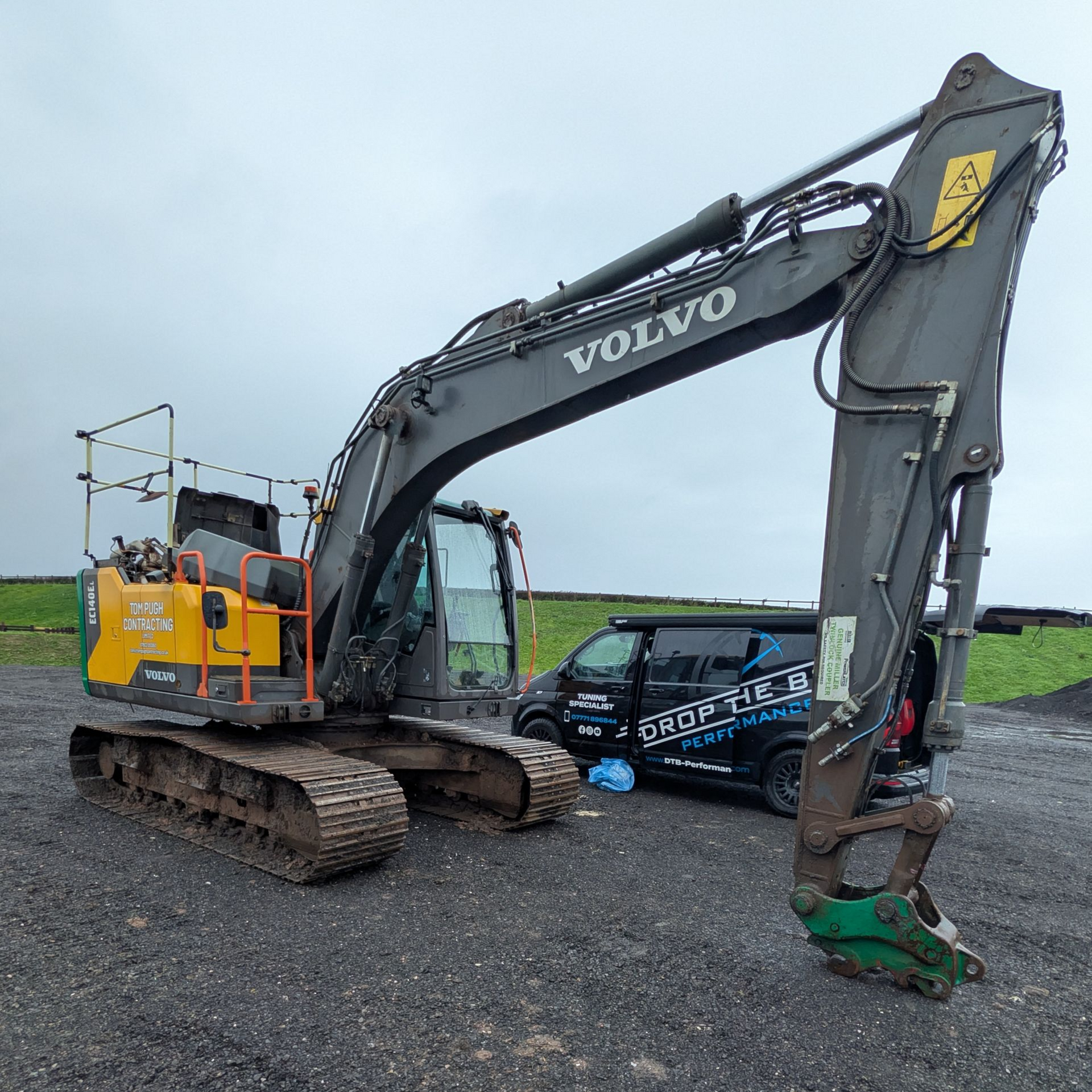 volvo excavator ec140el