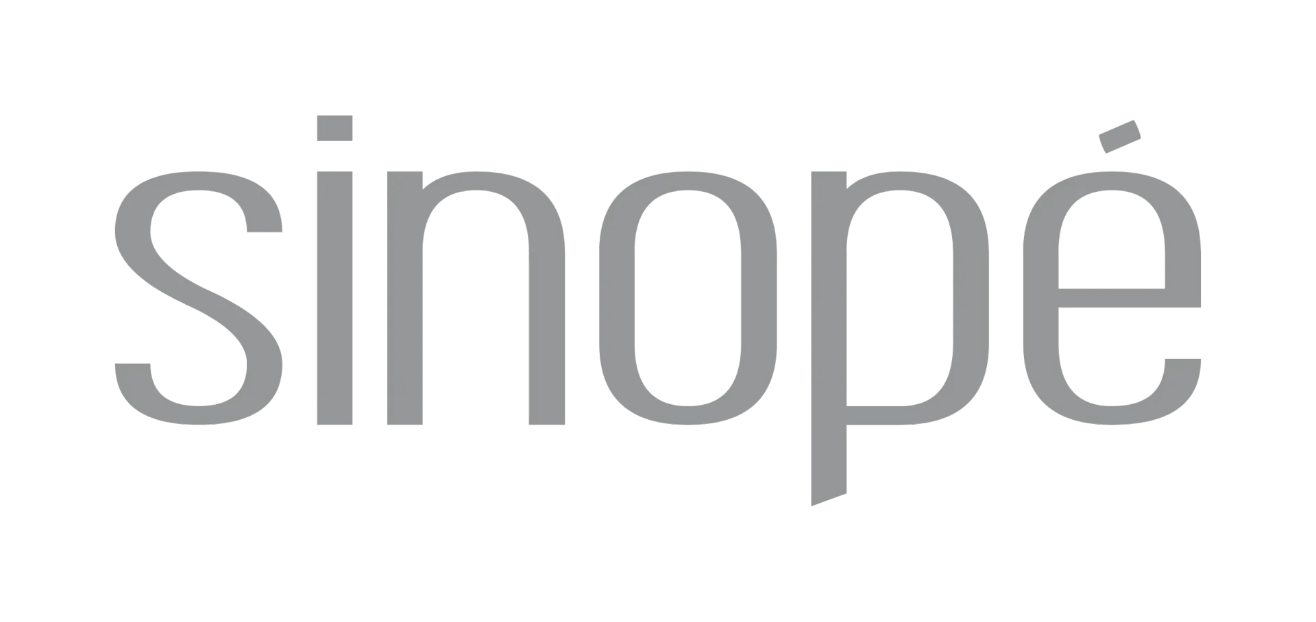 Le mot sinope est écrit en police grise sur fond blanc.