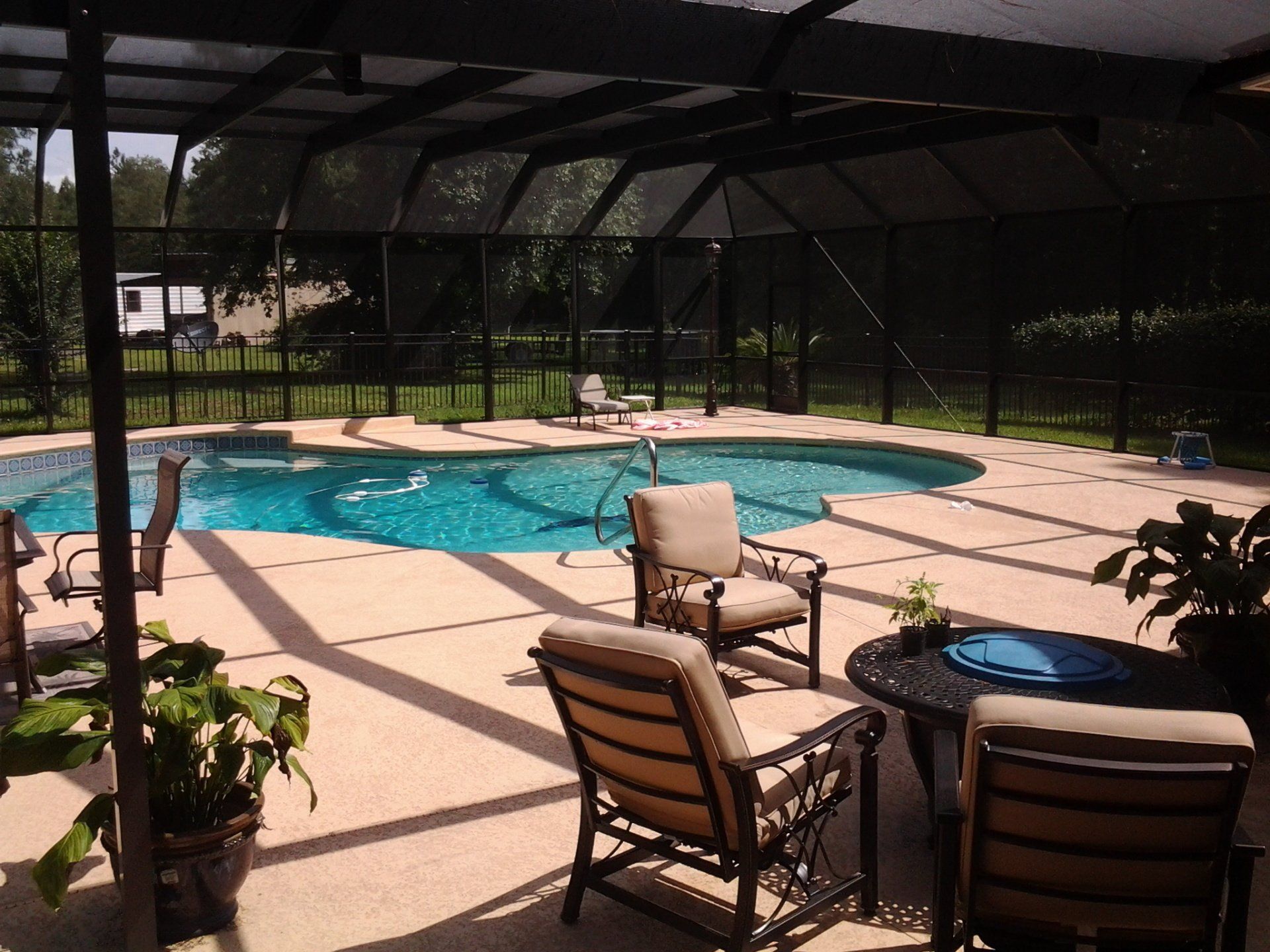 About Us Jacksonville, FL David Wesley's Patio Rooms