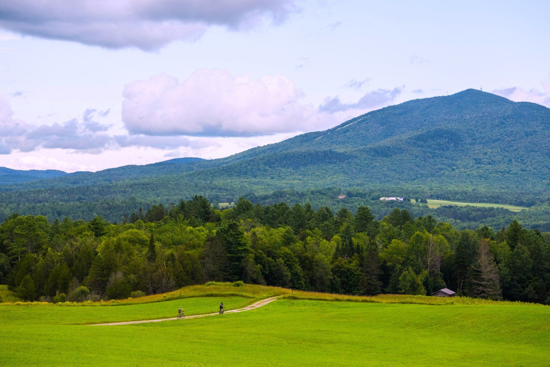 Kingdom Trail Association Vermont - 8820 AliKaukas (1) 1920w 