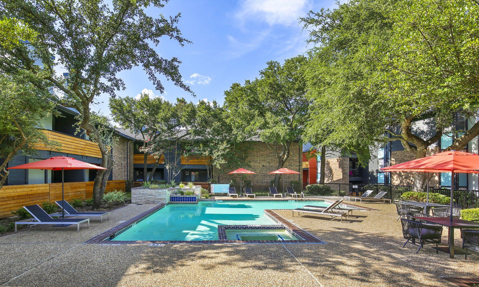 Gallery Aroya Apartments, Dallas TX