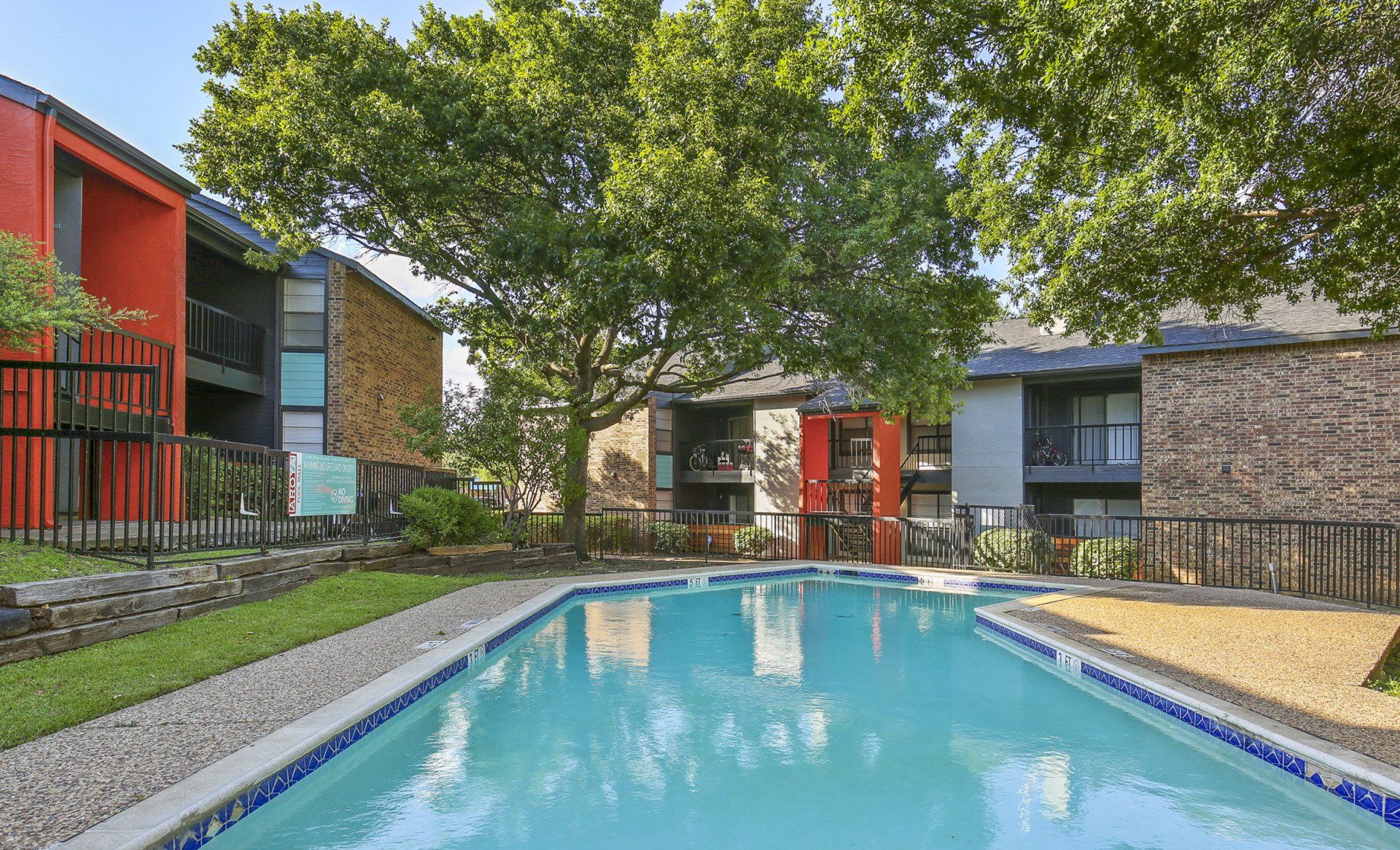 Gallery Aroya Apartments, Dallas TX