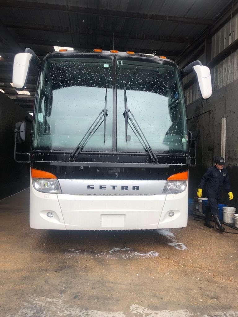 Luxury Charter Bus Rental