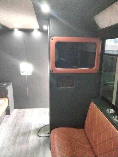 18 Passenger Party Bus