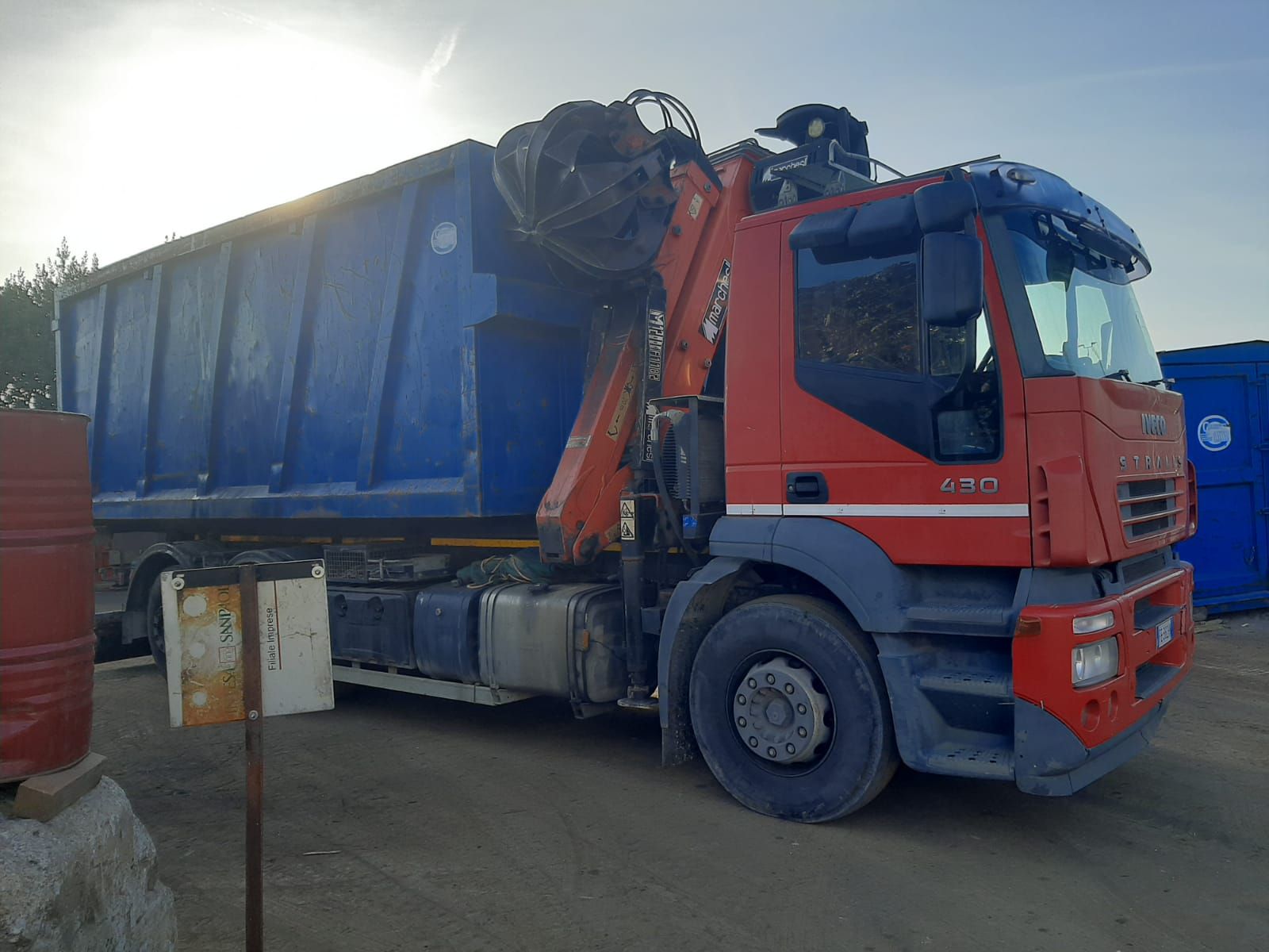 Parco mezzi per materiali ferrosi