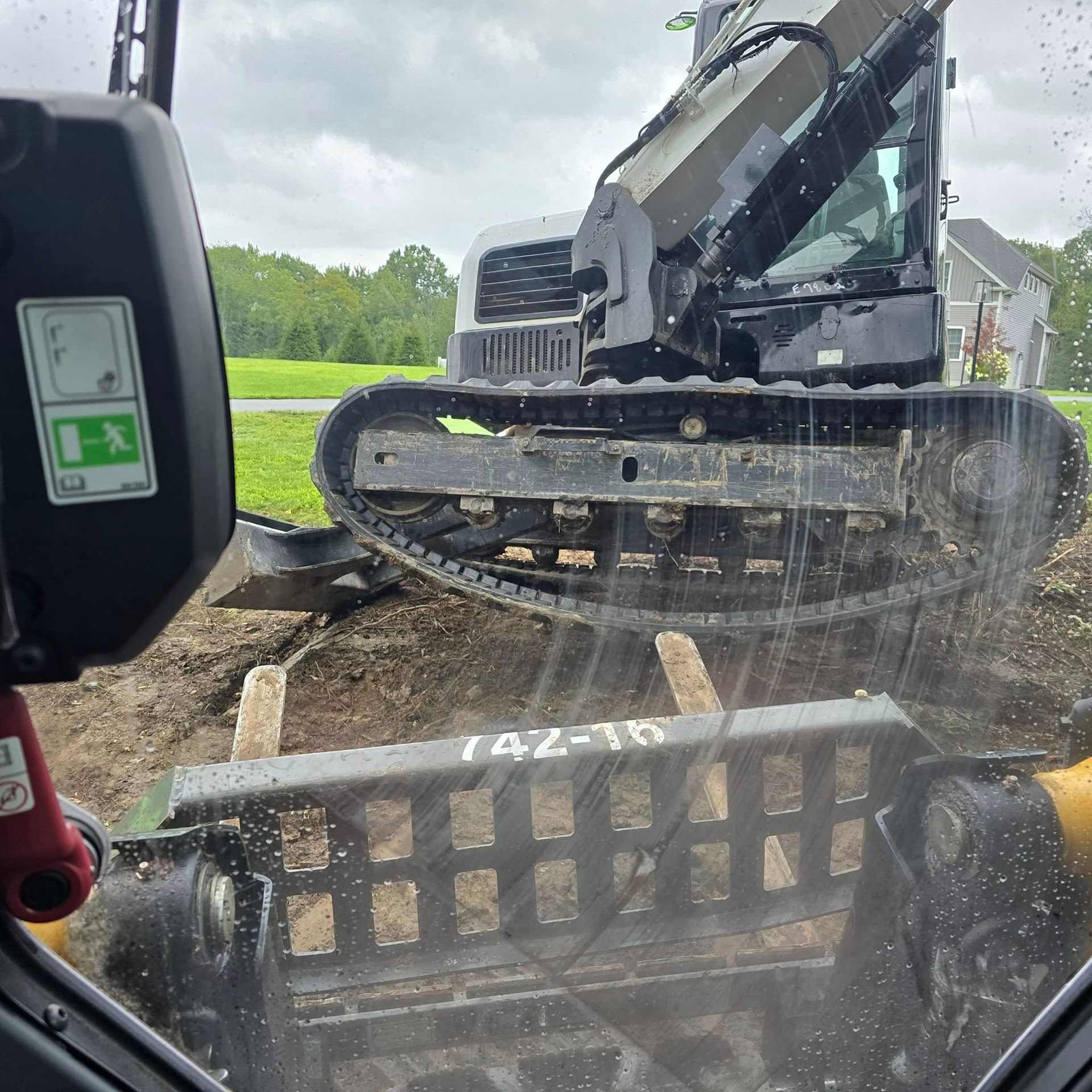 A tractor with the word raz on the front of it