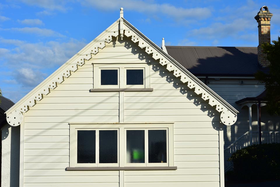 Antique Style Siding | Omaha, Nebraska | H&S Contracting