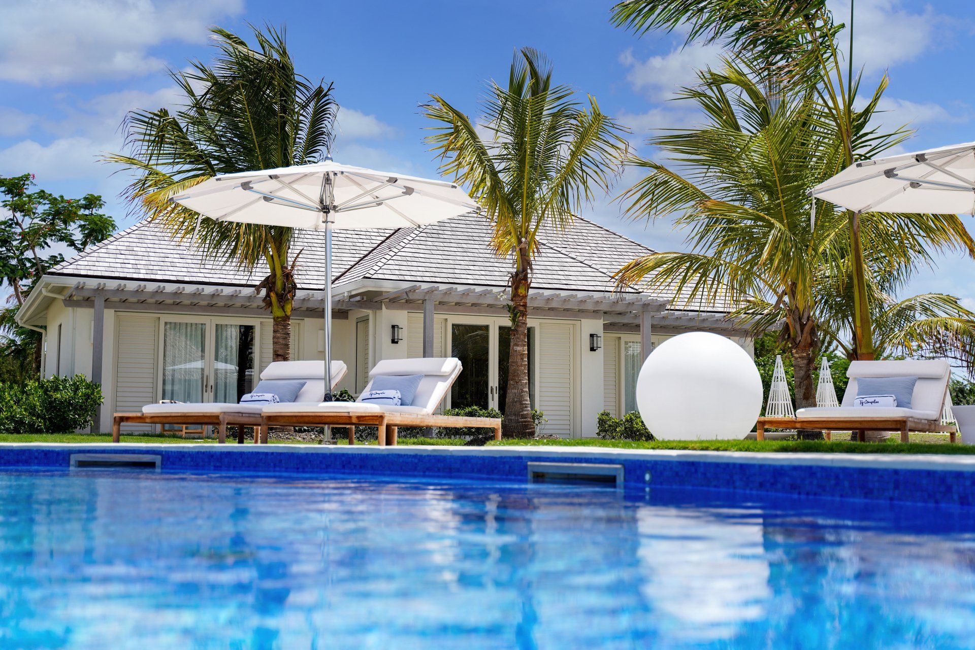 Tŷ Compton Two Bedroom Cottages