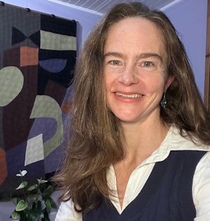 Clare Hanbury, Energy Psychotherapist, EMDR and Coach